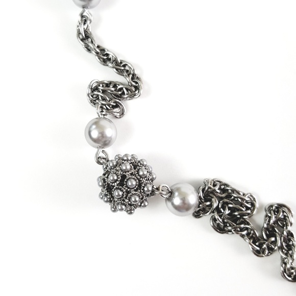 Silver and White Pearl Statement Necklace, NWOT - Picture 6 of 8